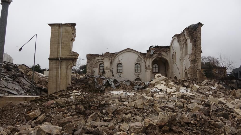 Adıyaman Ulu Cami De Depremde Yıkılan Inanç Yapılarından Biriydi