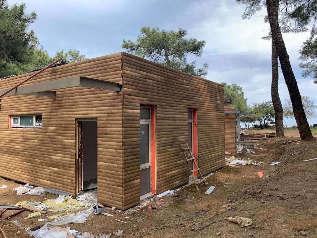 Alacasu Koyundaki Yapılaşmadan Bir Örnek