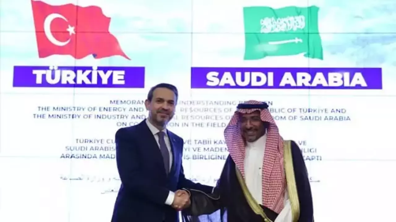 Türkiye Ve Suudi Arabistan Arasındaki Anlaşmanın Enerji Ve Madencilik Alanında Ülke Geleceğine Ipotek Koyacağını Savunan Emo, Açıklama Yaptı