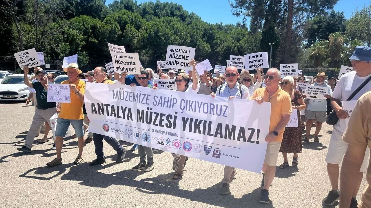 Muz