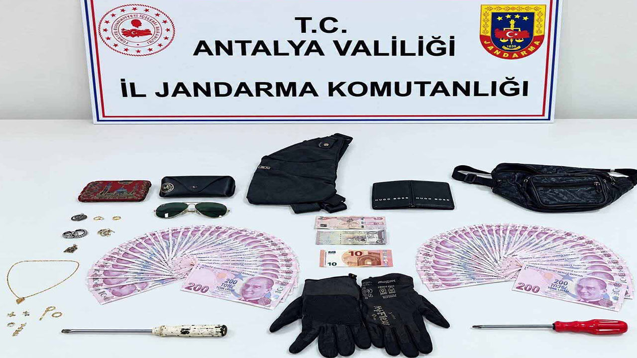 Cezaevi otoparkında hırsızlık: 2 tutuklama