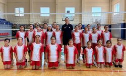 Kepez'de 1250 çocuk yaz tatilini sporla geçiriyor