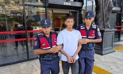 Trafik kontrolünde polise silah doğrulttu