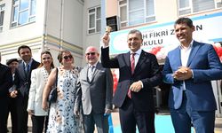Antalya'da 523 bin 853 öğrenci ders başı yaptı