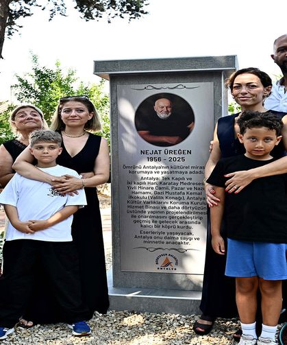 Nejat Üreğen'e anlamlı vefa