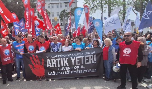 Şiddet nedeniyle iş bırakan eğitimciler 'Artık yeter' dedi