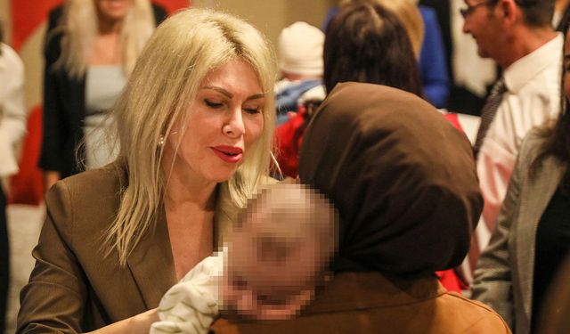 Akdeniz Üniversitesi'nde nakledilen rahim çıkarıldı