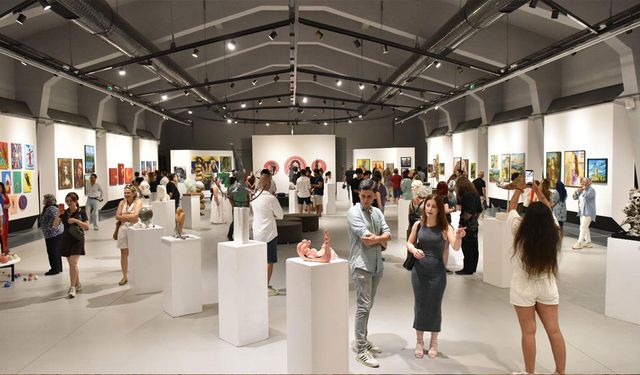 'Artesign 100 Eser Sergisi' Dokumapark'ta açıldı