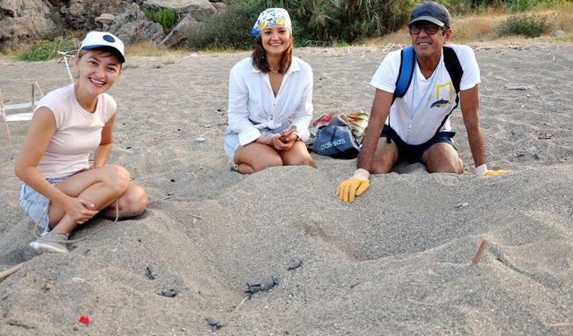 Caretta yavrularının ilk yolculuğuna gönüllü destek