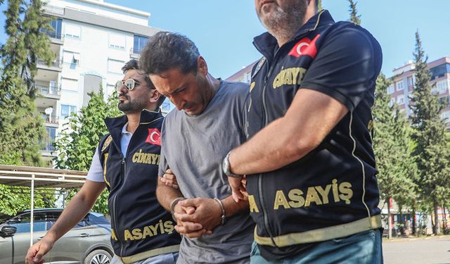 Sevgilisini öldüren emekli polis, adliyede