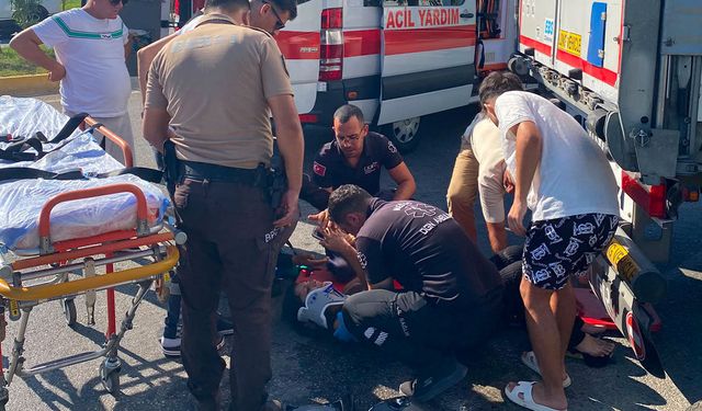 Kamyona çarpan motosiklet sürücüsü yaralandı