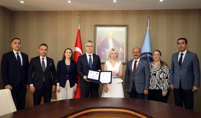 Akdeniz Üniversitesi ile Vergi Denetim Kurulu arasında eğitim iş birliği