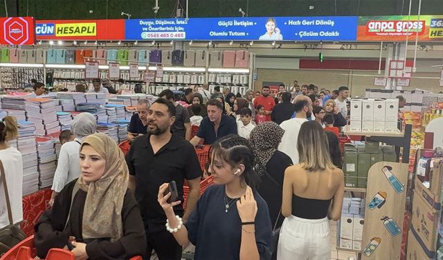 Okul alışverişinde velilerin bütçe mesaisi başladı