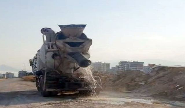 Kepez'de çevreyi kirleten beton mikserine 200 bin TL ceza