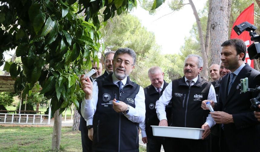 Bakan Yumaklı’dan Antalya’da biyolojik mücadele vurgusu