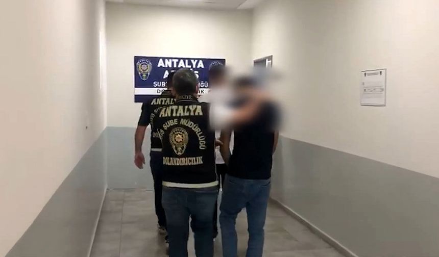 Antalya'da 2,5 milyon liralık dolandırıcılıkta 2 tutuklama