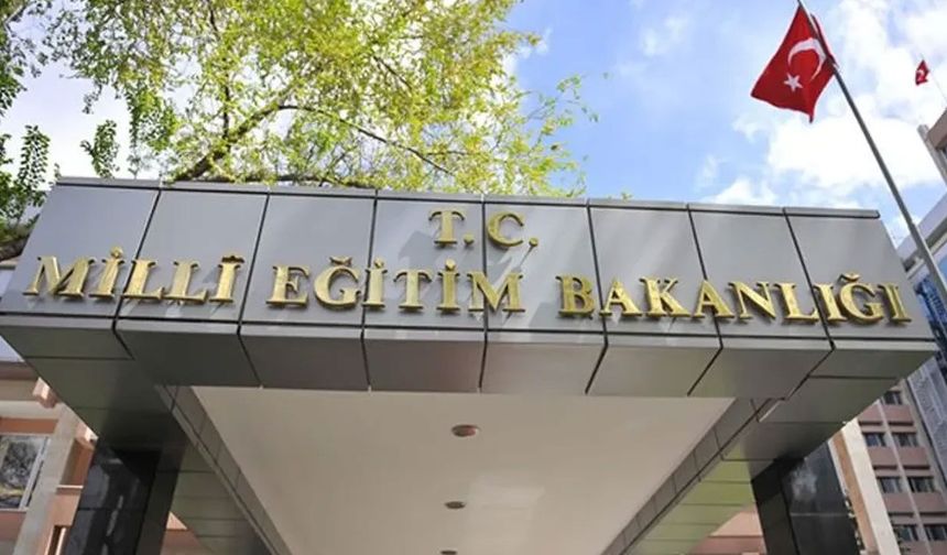 Çocuğu okula başlayan kamu çalışanı velilere 'uyum izni'