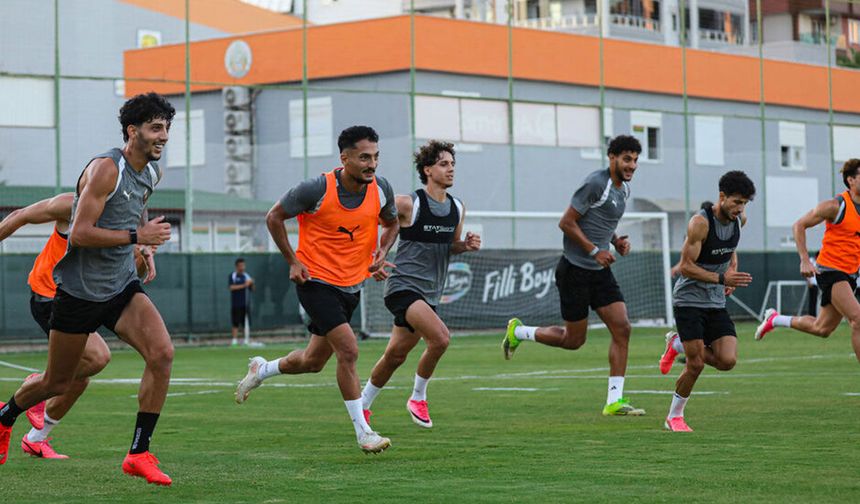 Alanyaspor'da hazırlıklar başladı